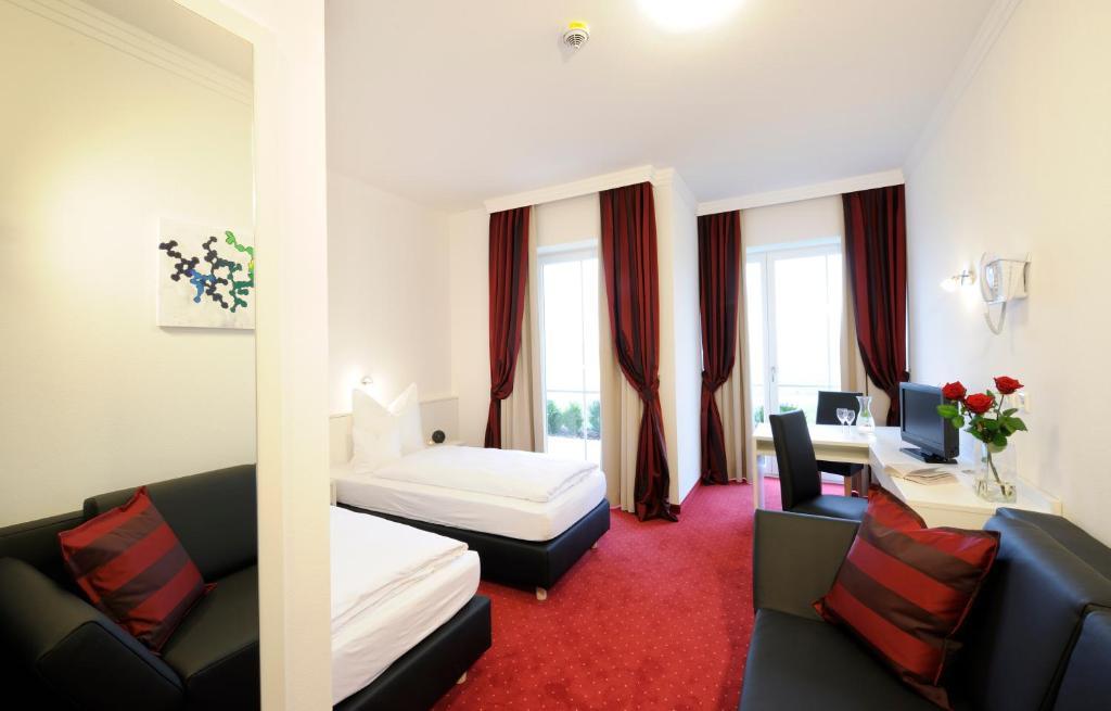 Hotel Inspiration Garni Tittmoning Oda fotoğraf