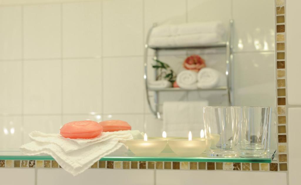 Hotel Inspiration Garni Tittmoning Oda fotoğraf
