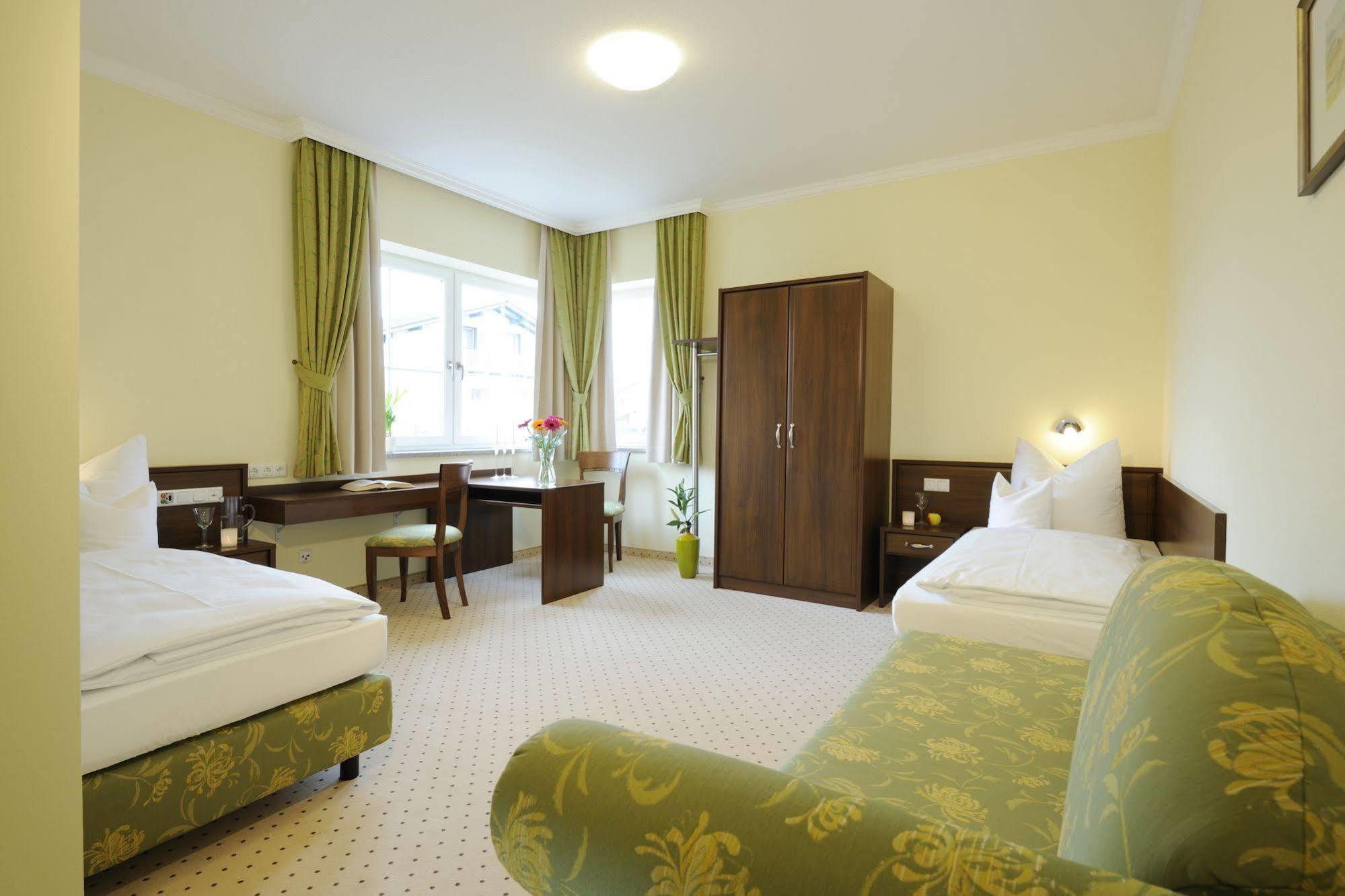 Hotel Inspiration Garni Tittmoning Dış mekan fotoğraf