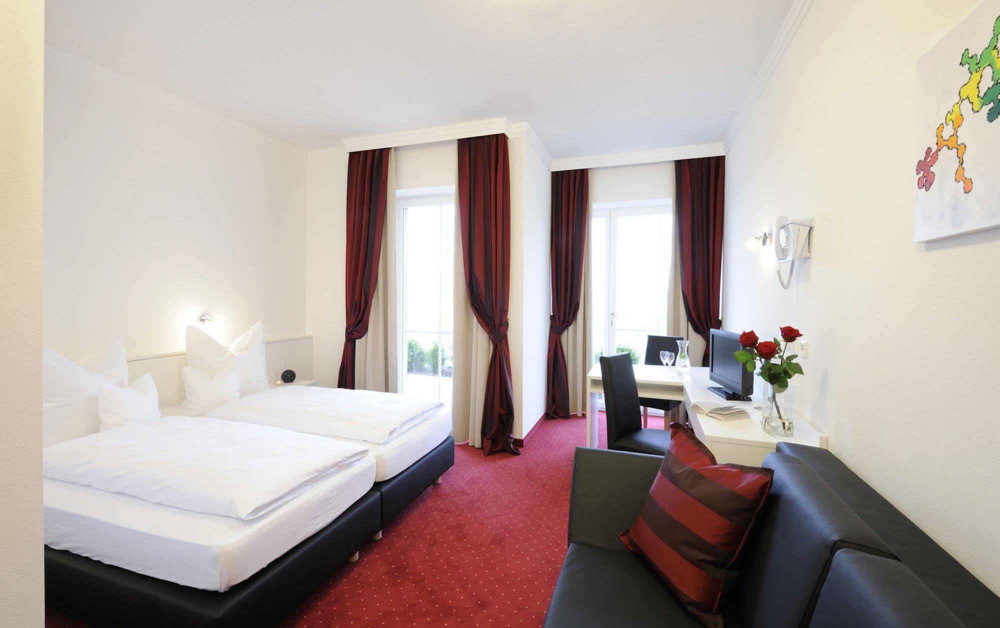 Hotel Inspiration Garni Tittmoning Dış mekan fotoğraf