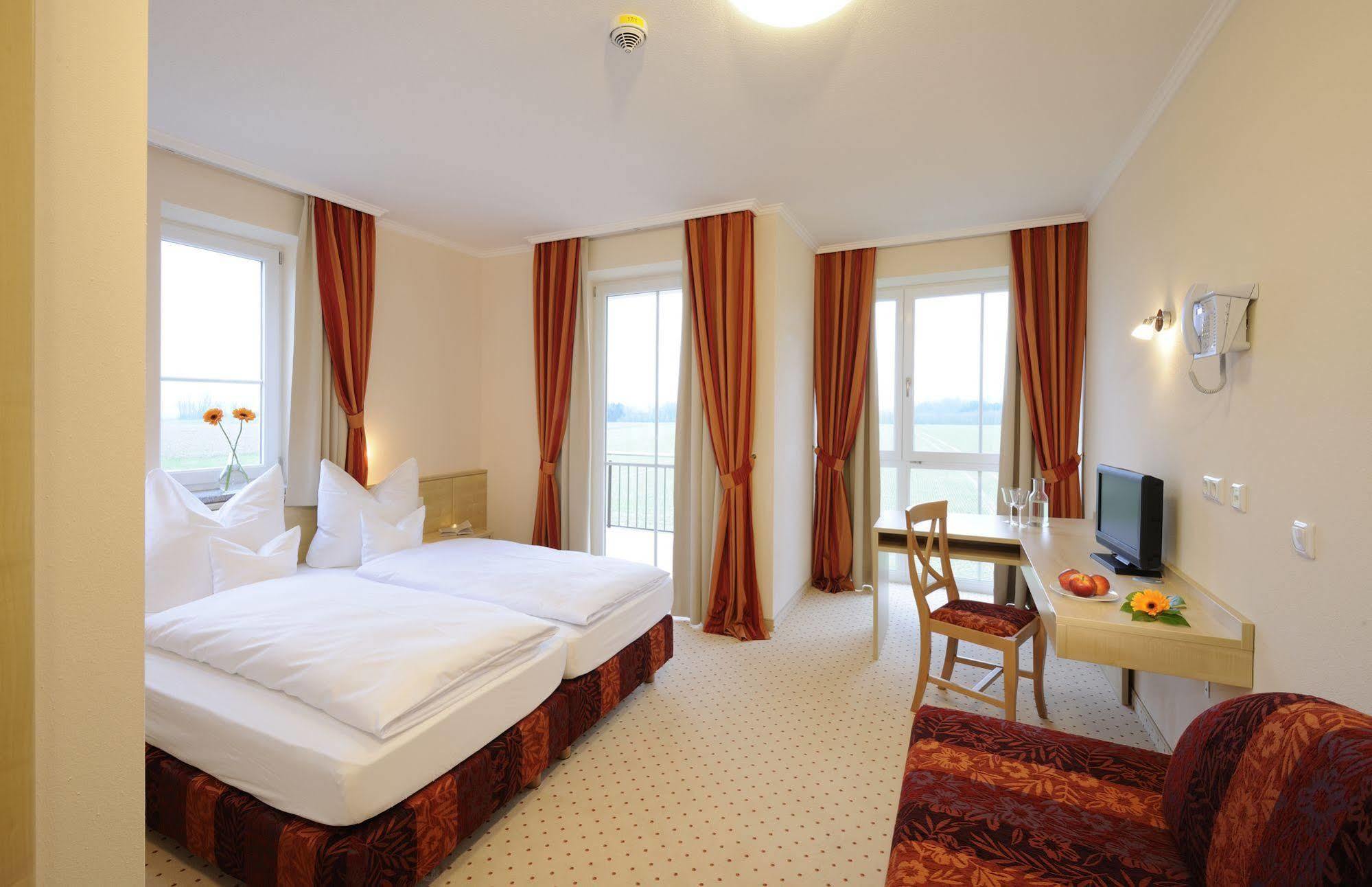 Hotel Inspiration Garni Tittmoning Dış mekan fotoğraf